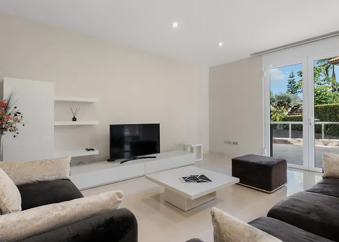 Karat Oasis Del Duque Villa Costa Adeje (Tenerife)