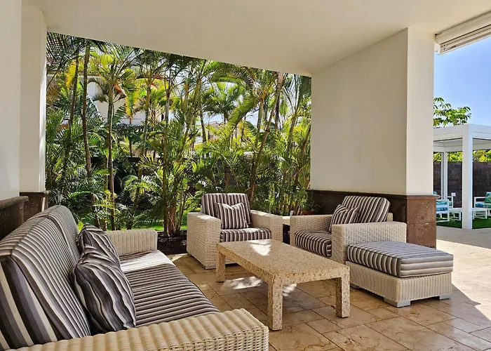 Karat Oasis Del Duque Villa *