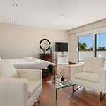 Karat Oasis Del Duque Villa *