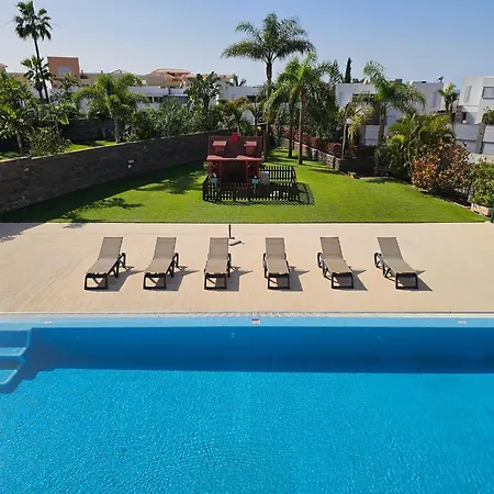 Karat Oasis Del Duque * Costa Adeje (Tenerife)