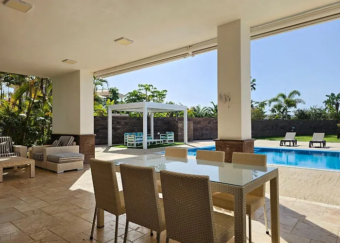 Karat Oasis Del Duque فيلة